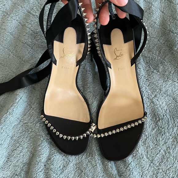 SOLD Louboutin So Me heels - Picture 2 of 6